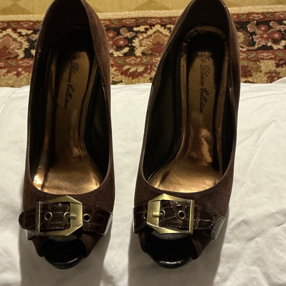 De Blossom Collection Brown Peep-Toe Heels with Gold Buckle